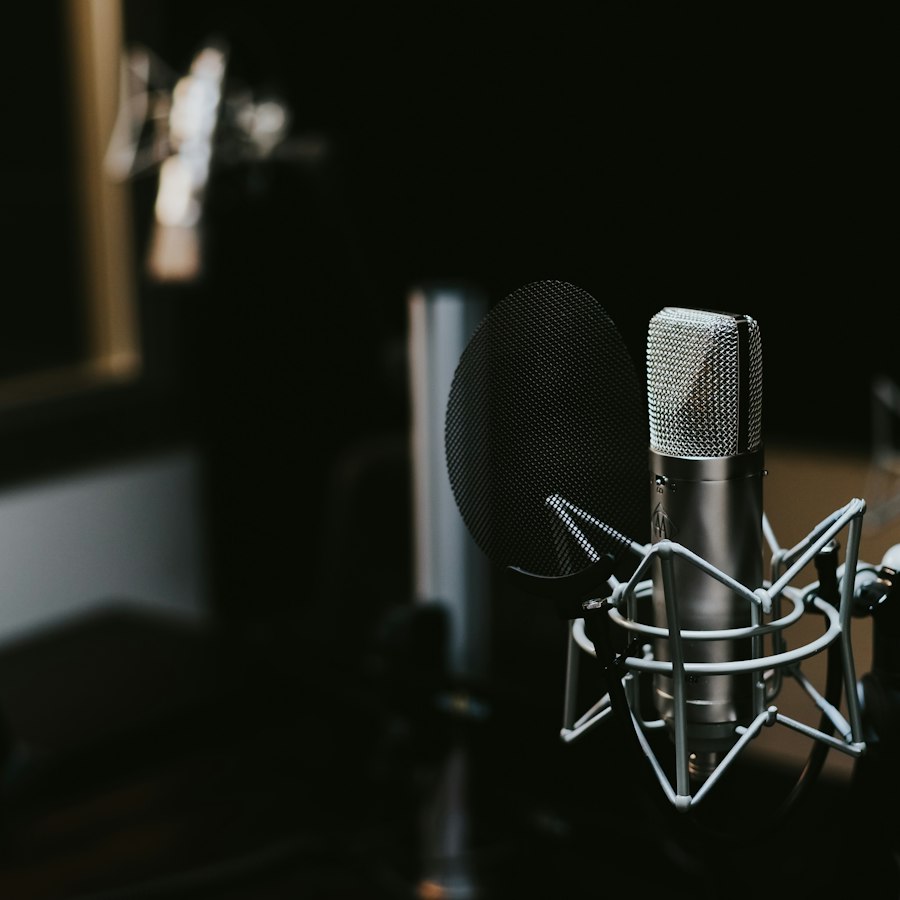 K9 Dual Wireless Lavalier Microphone (Type-C + iPhone) price in Pakistan